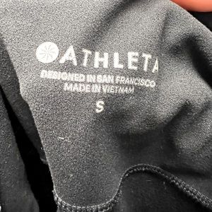Athleta salutation leggings